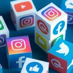 وسائل_التواصل_الاجتماعي_وأثرها_على_المجتمع